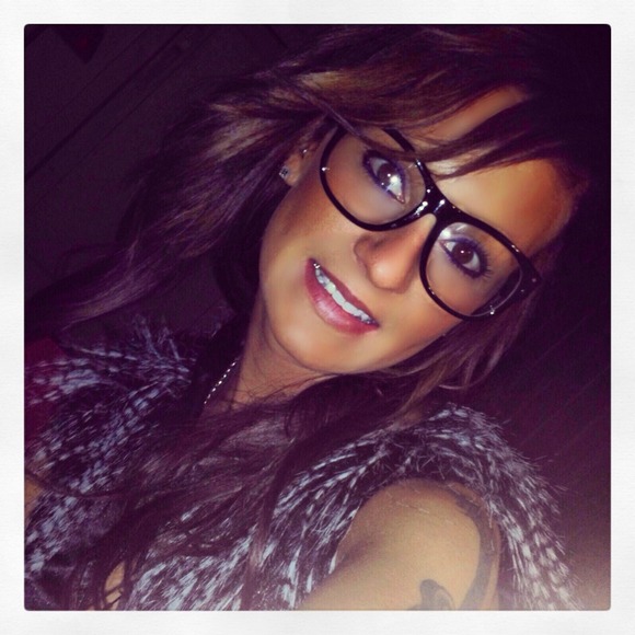 FEEDBACK PLEASE💕 - Picture 2 of 2