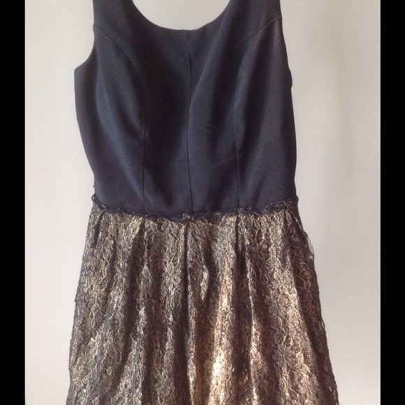 Size 11 Juniors Open Back Dress from MACY'S - Picture 4 of 5