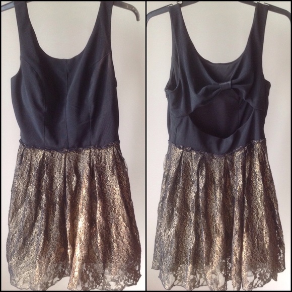 Size 11 Juniors Open Back Dress from MACY'S - Picture 5 of 5