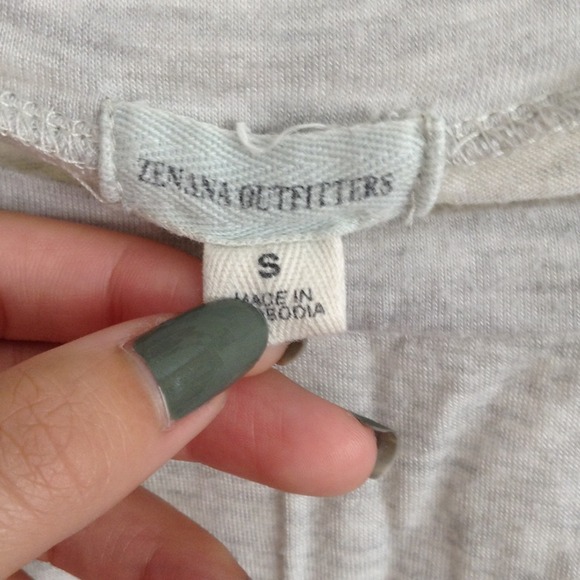 Cropped top ! - Picture 2 of 2