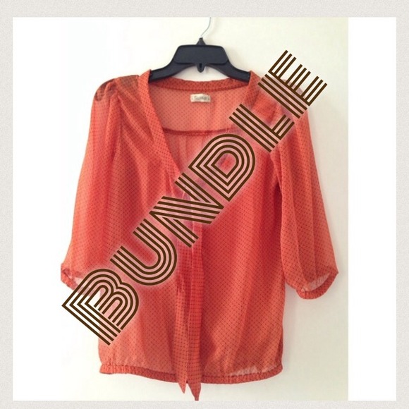 🌈sold in bundle 🌈Pull and Bear blouse