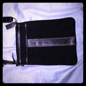 Authentic!!Coach Side bag! Black!