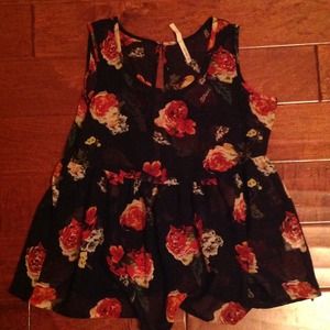 Floral black blouse:)