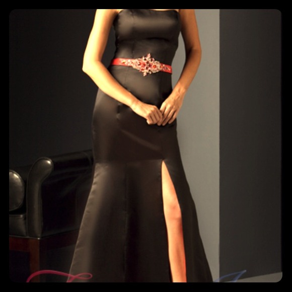 Black and Red Pageant Evening Gown