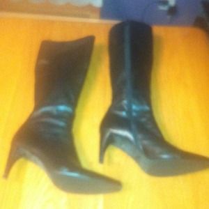 Amanda Smith leather boots