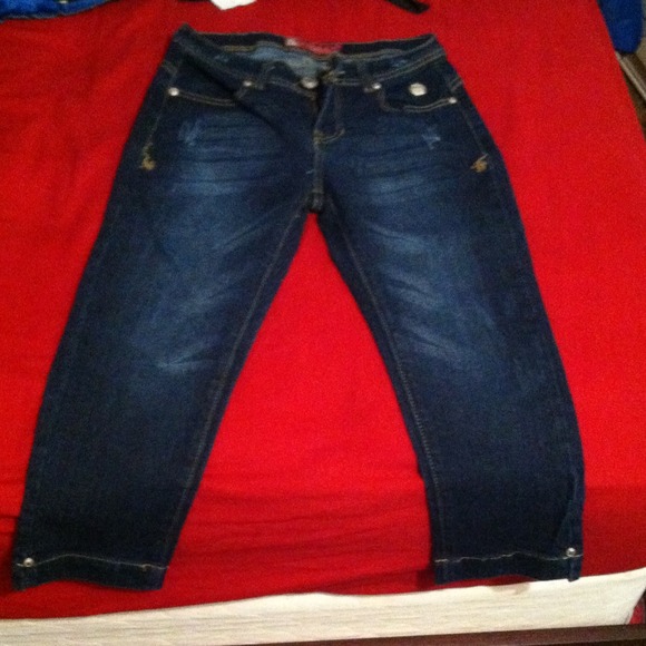 Apple Bottom Capri - Picture 3 of 4