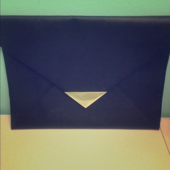 H&M Clutches & Wallets - Large Envelope Style Clutch