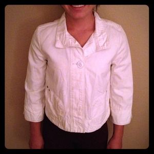 White kids XXL gap jacket