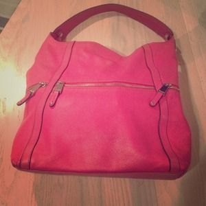 Beautiful pink genuine leather TIAGNELLO hobo