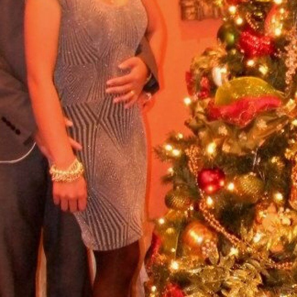 Sold in a bundle -Black/gray glittery Dress - Picture 3 of 4