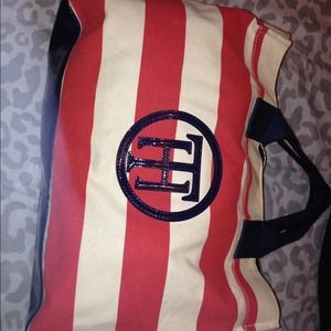 Tommy Hilfiger bag
