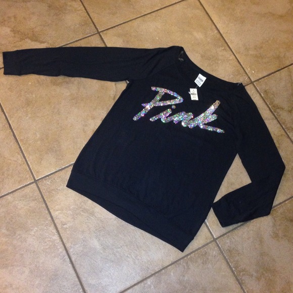 SOLD!!!!!! Victorias Secret black long sleeve top! - Picture 2 of 4