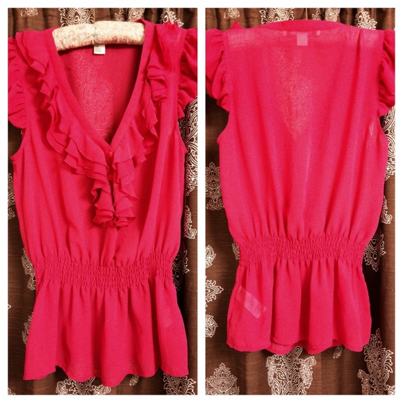 🎉SALE🎉 Hot Pink Ruffle Top
