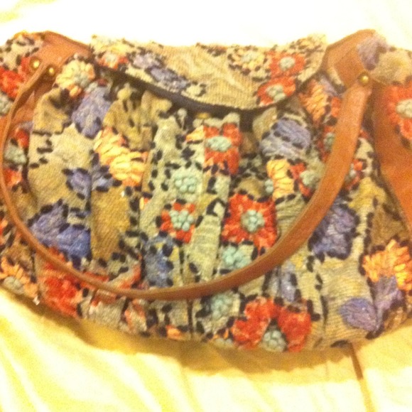 Hobo bag 👜👝 - Picture 2 of 4