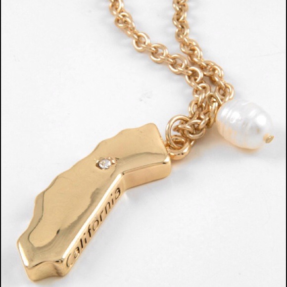 Jewelry - Gold California necklace with rhinestone Jewelry - Gold California necklace with rhinestone