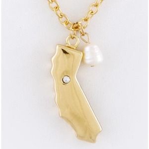 Jewelry - Gold California necklace with rhinestone Jewelry - Gold California necklace with rhinestone