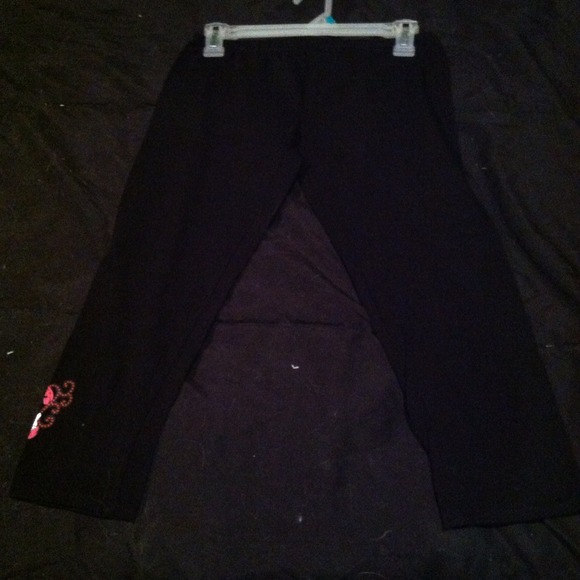 Black leggings