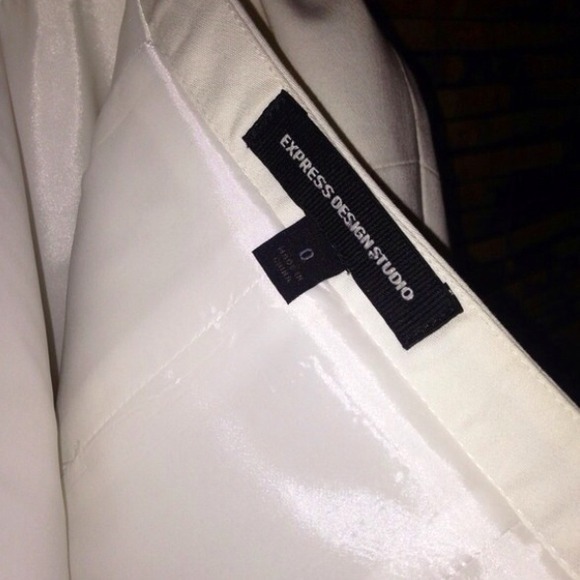 EXPRESS white pencil skirt on hold. Shoes4Sale! - Picture 5 of 5