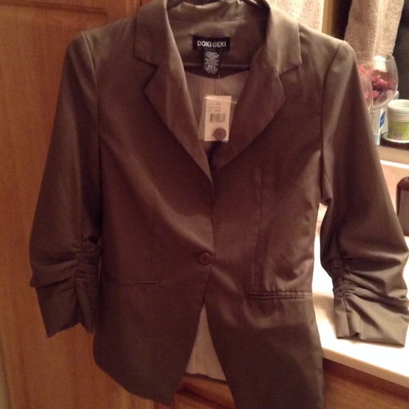 New suit  jacket....DOKI GEKI - Picture 2 of 2