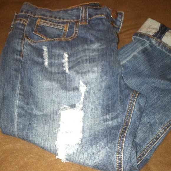 Capris - Picture 2 of 2