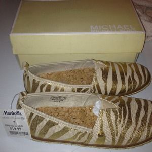 REDUCED-Brand new w/ tag /Michael Kors kids shows