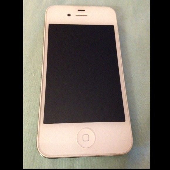 Iphone 4 make me an offer!!