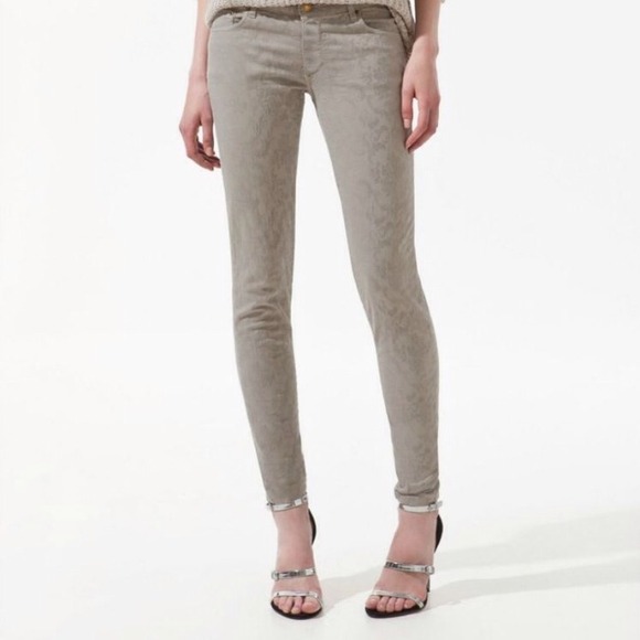 NWT Zara Light Gray Jacquard Jeans - Picture 1 of 4