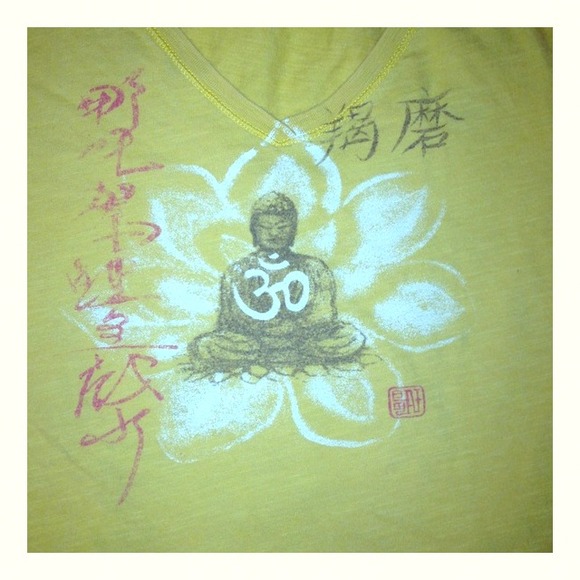 Om ॐ Buddha lotus flower v-neck. Lucky Brand