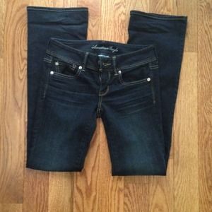 ON HOLD American Eagle size 2 slim boot cut jeans