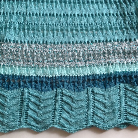 😃 SOLD IN A BUNDLE 😃 - Picture 3 of 4