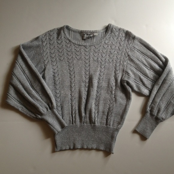 😃 SOLD IN A BUNDLE 😃 - Picture 2 of 4