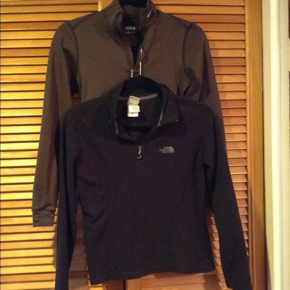 ❌Sold❌Nike + Northface Pullover Bundle!