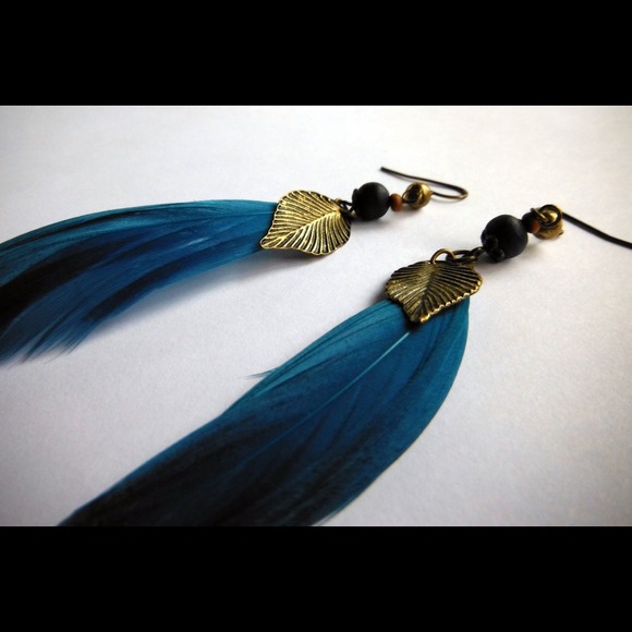 Feather and bronze leaf earrings