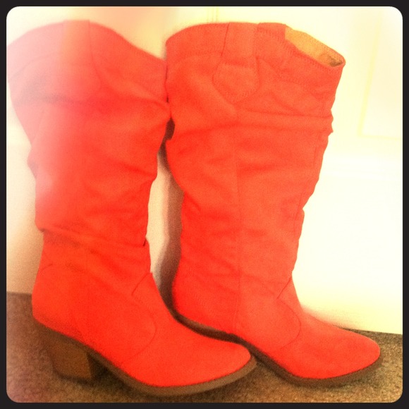 Size 5 coral western boots