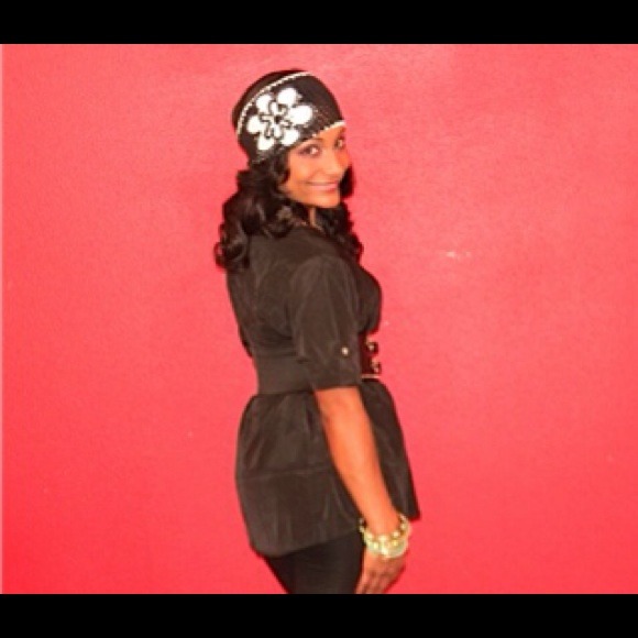 Top - Picture 3 of 3