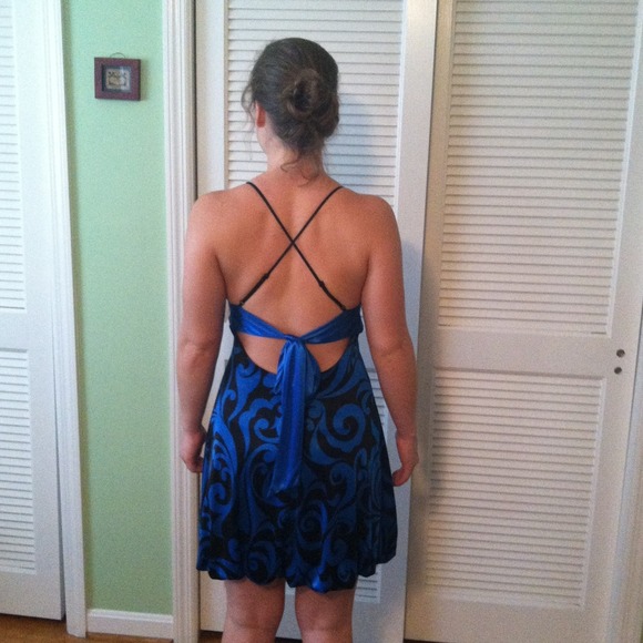 Silk Dress - Picture 4 of 4