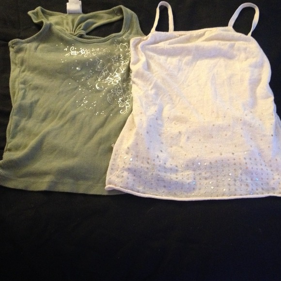 2 casual tank tops