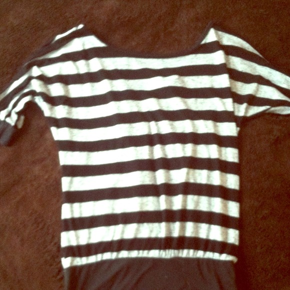Semi open back black stripped top.