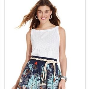 ❗️sale ❗️Tommy Hilfiger eyelet lace top.