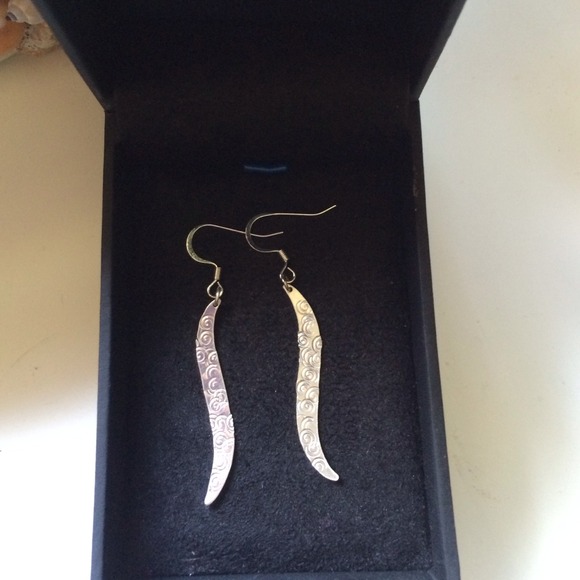 Earrings - Picture 2 of 2