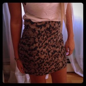Leopard skirt
