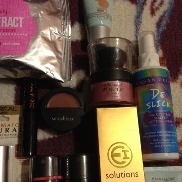 🚫bundled🚫Makeup bundle - Picture 4 of 4