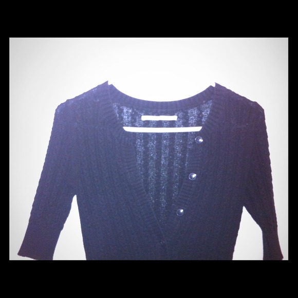 Very cute black sweater pull over