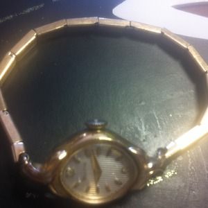 Vintage 10 k gold filled  watch