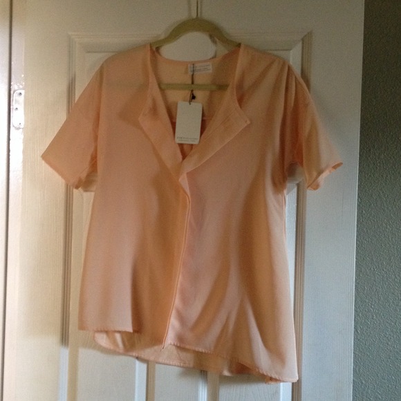 ❌SOLD❌ NWT zara blouse