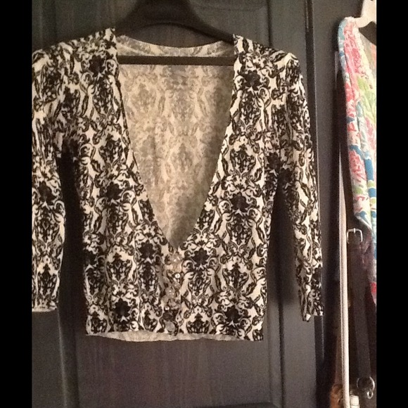 SOLD -- Damask cardigan with buttons