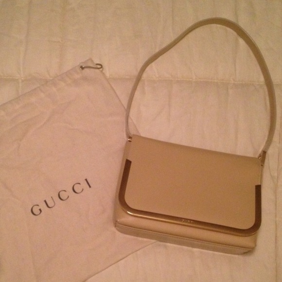 Gucci beige shoulder bag - Picture 1 of 4
