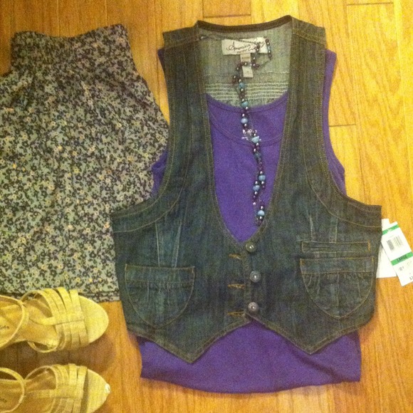 🎯SOLD🎯Denim Vest