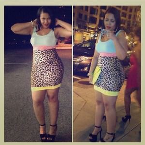 Color blocked with leopard bottom