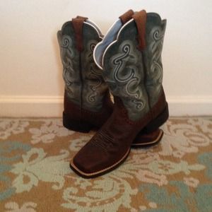 Beautiful green boots